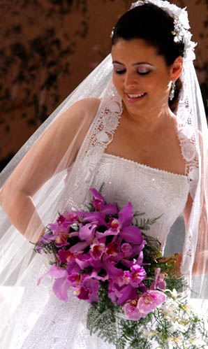 A noiva e o buquê de orquídeas – Orquidofilos.com